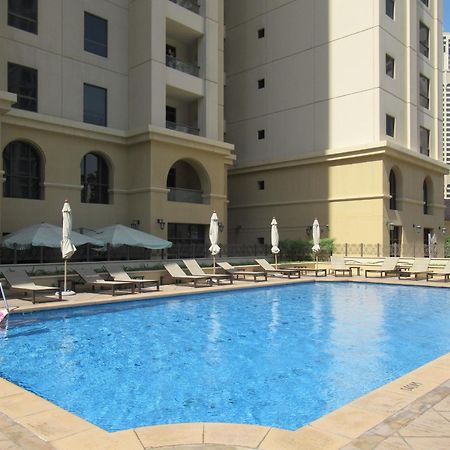 Beautiful 2Br & 4Br Apartments On Jbr Beach, Walking Distance To Bluewaters Island - By Sunkissed Holiday Homes Dubaj Zewnętrze zdjęcie