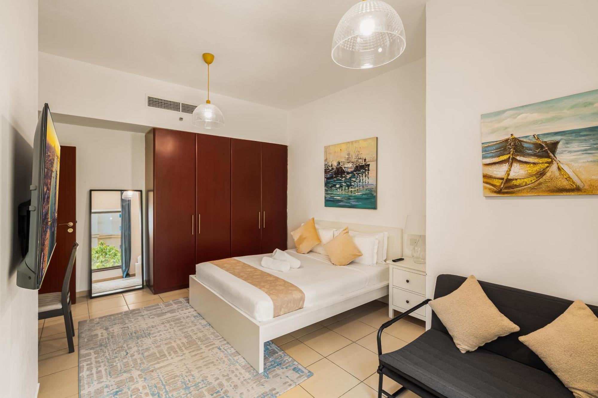 Beautiful 2Br & 4Br Apartments On Jbr Beach, Walking Distance To Bluewaters Island - By Sunkissed Holiday Homes Dubaj Zewnętrze zdjęcie
