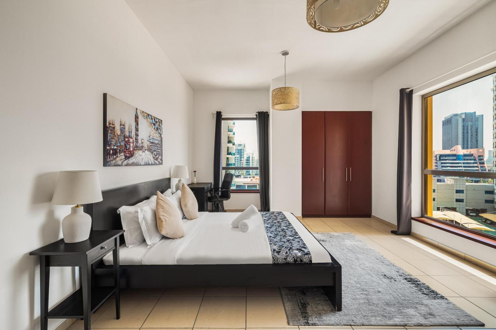 Beautiful 2Br & 4Br Apartments On Jbr Beach, Walking Distance To Bluewaters Island - By Sunkissed Holiday Homes Dubaj Zewnętrze zdjęcie